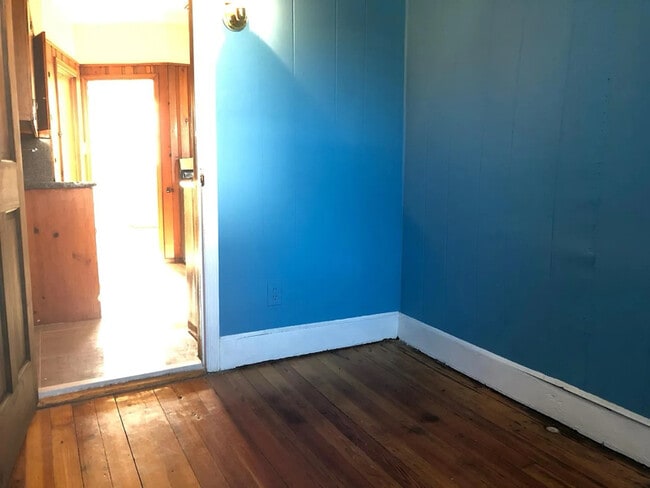 Photo - 122 Williams Ave Unit 1B