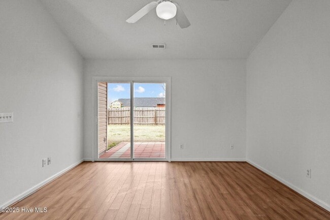 Photo - ALAMOSA PLACE