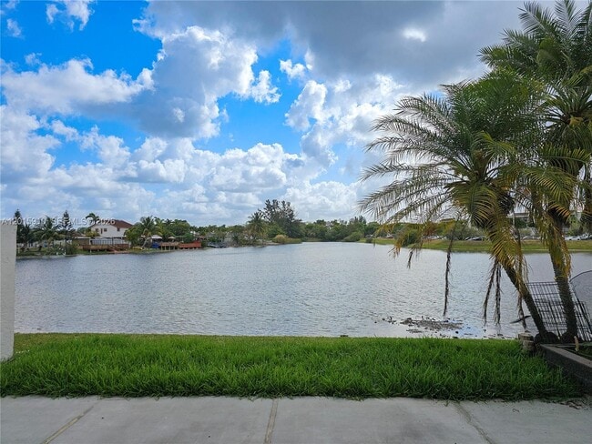 Photo - 1341 SW 124th Ct
