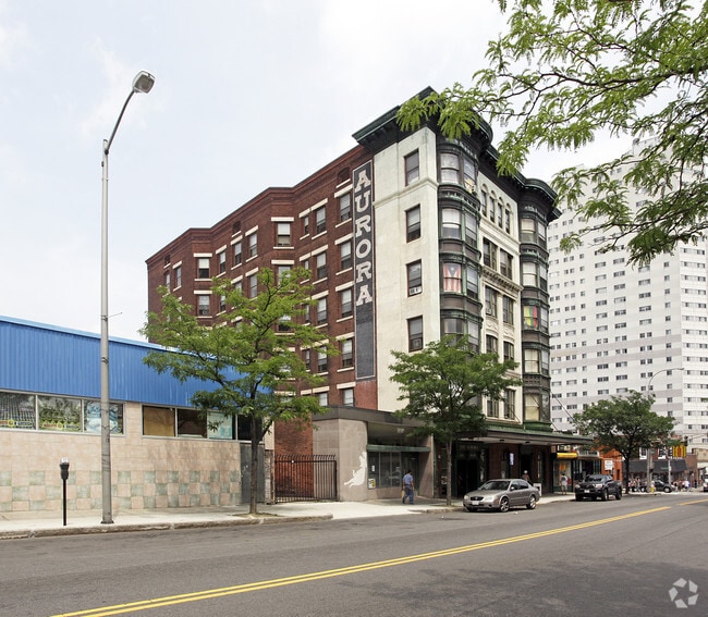 Building Photo - Aurora Apartments