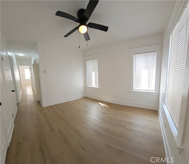 Building Photo - 440 W 8th St Unit C