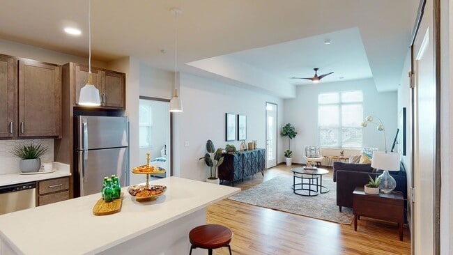 Photo - Van Buren East