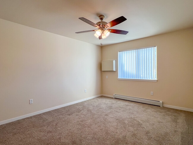 SCS Sunset Estates Apartment Community