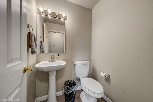 Photo - 931 N Goldenrod Ct Unit 0
