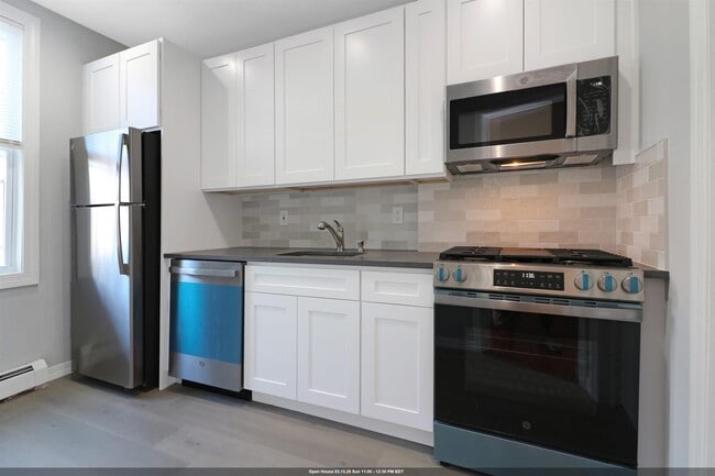 Building Photo - 1620 Palisade Ave Unit 1