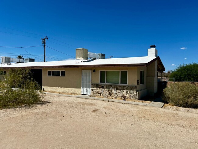 6370-6370 Tamarisk Ave Unit 6370