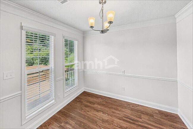 Photo - 1772 N Oak Dr