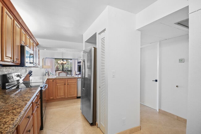 Photo - 13 Royal Palm Way Unit 302