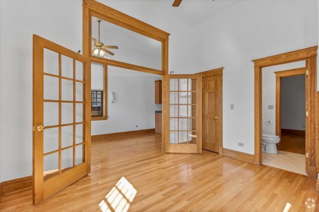 4 - 1238 N. Noble Rental