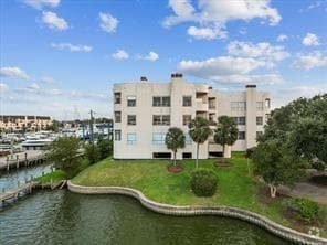 Building Photo - 1302 Marina Bay Dr Unit 201A Rental