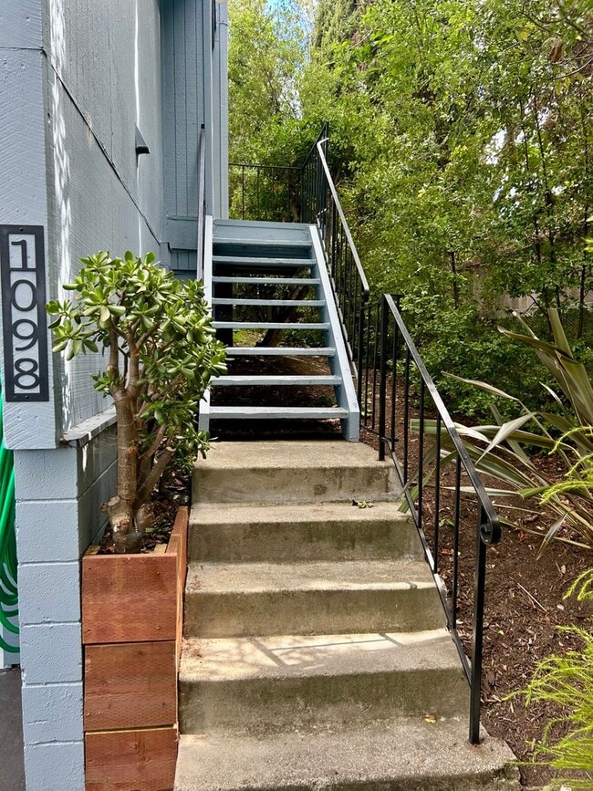 Photo - Private location! SkyWest Townhome for rent
