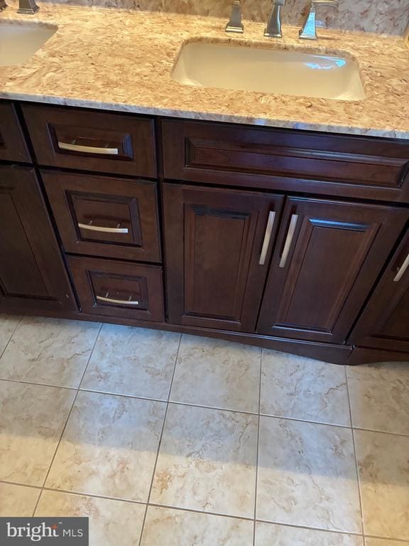 Photo - 83 Glenview Ln