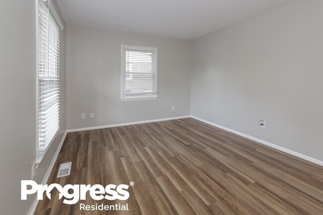 Photo - 624 Dobson Dr