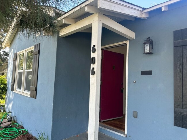 Building Photo - Charming home in Hanford, Ca