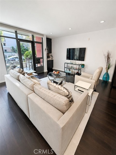 Building Photo - 13045 Pacific Promenade Unit 106