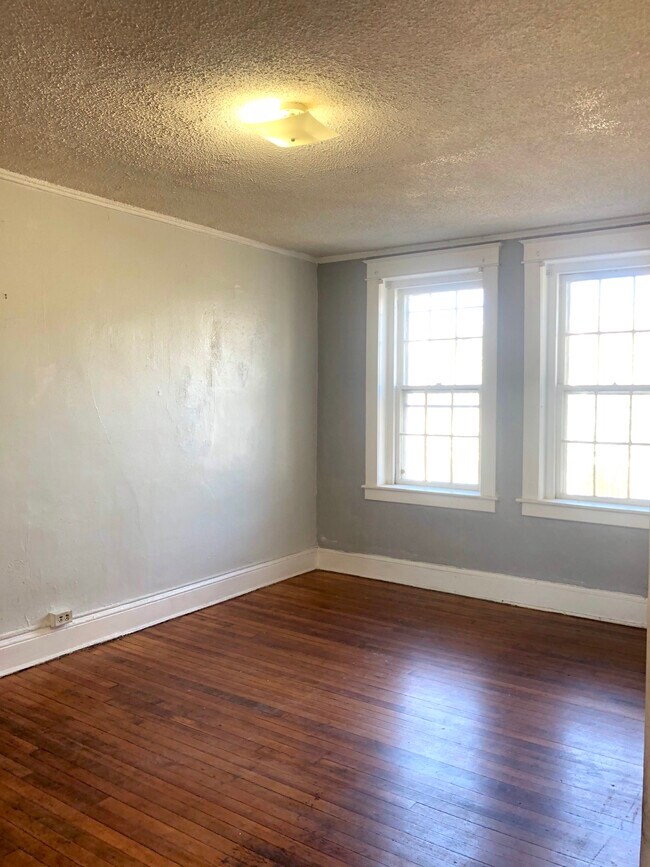 Photo - 303 Bank St Unit 6