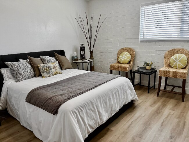 Photo - 6530 N 12th St Unit 2