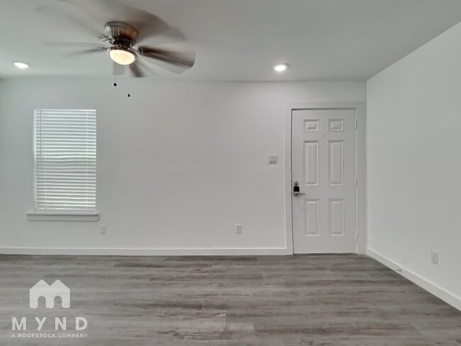 Photo - 7629 Sundown Dr Unidad A