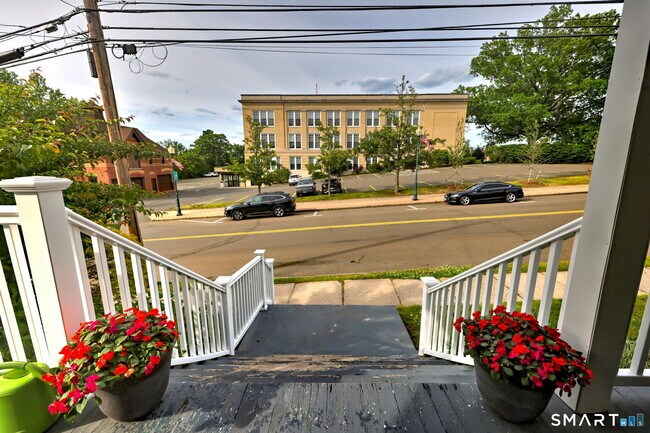 Photo - 145 Prince St Unit 1