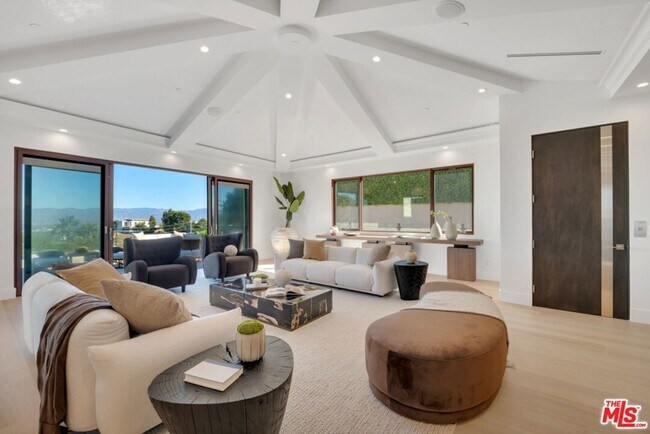 Photo - 3116 Elvido Dr