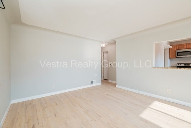 Photo - 3680 Grape St