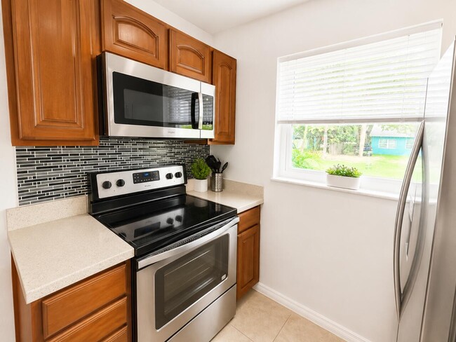 Photo - 2132 NE Pelican Terrace