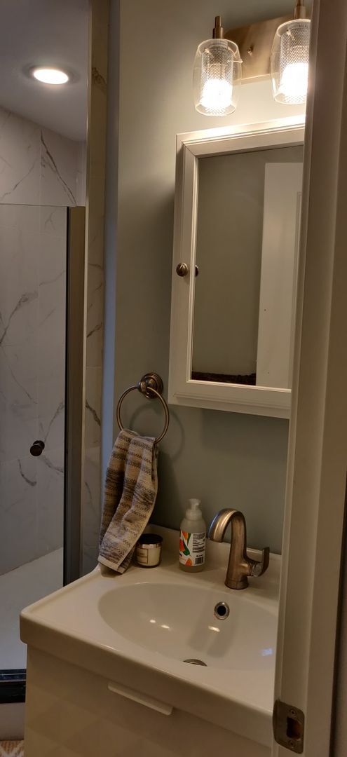 Photo - New Apartment in Allston. Eat-in Kitchen. High-End Appliances, Big Bedrooms, Lost of Closets, Lau...