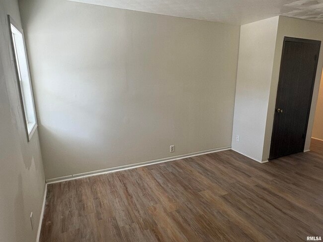 2719 W Radan Ct Unit 8