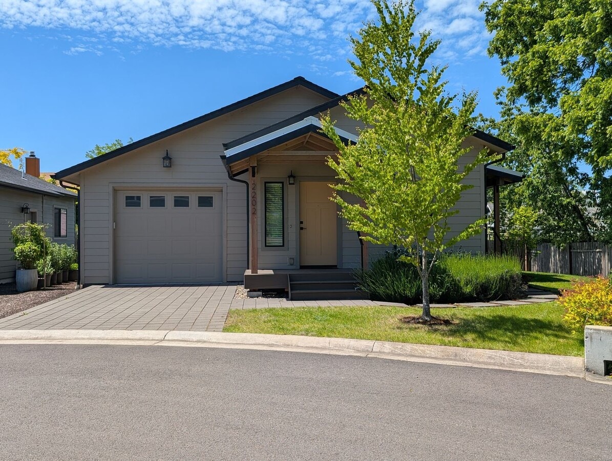 Photo - Gorgeous 2-Bedroom, 2-Bath Home In Eugene!