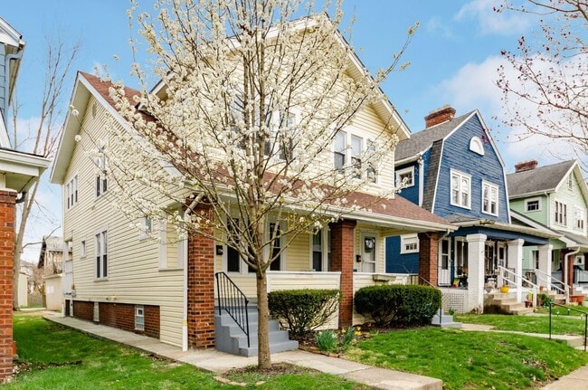 Photo - 228 E Kelso Rd