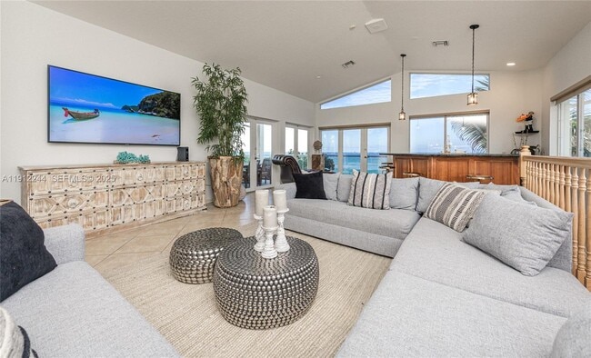 Photo - 302 Balboa St