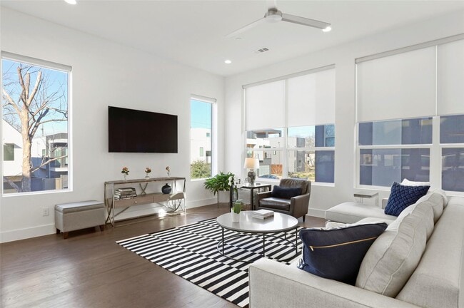 Photo - 1840 Euclid Ave Townhome
