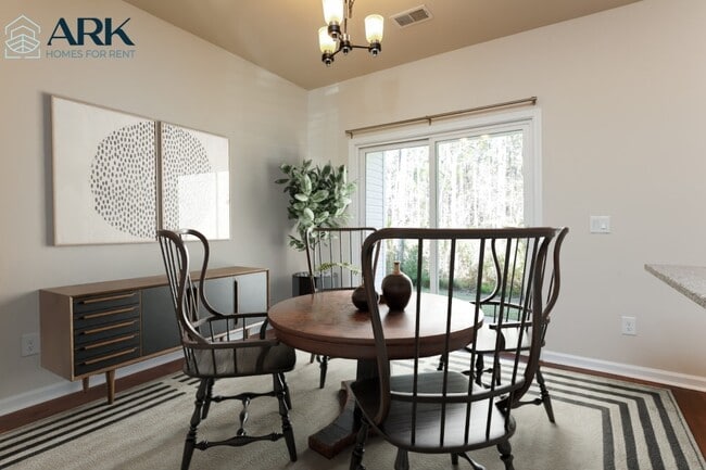 Photo - 109 Morning Line Dr