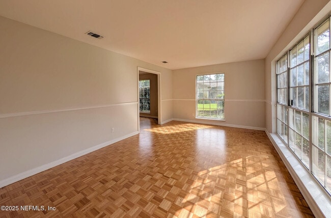 Photo - 5091 Somersby Rd