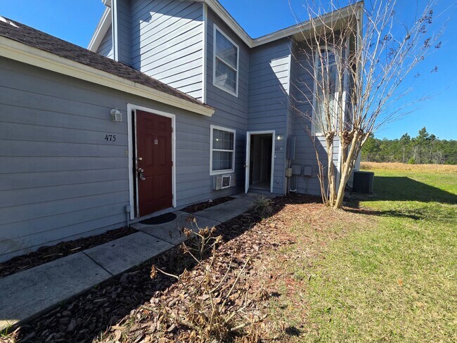 Photo - 475 Caribbean Dr