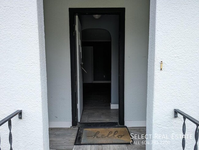 Photo - 45723 Lewis Ave