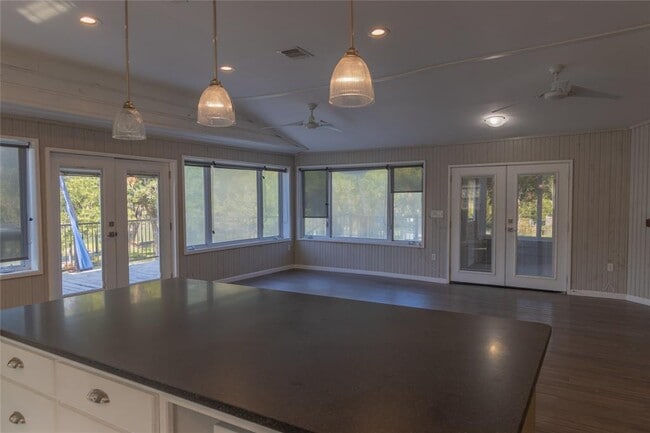 Photo - 120 Erskine Ferry Rd