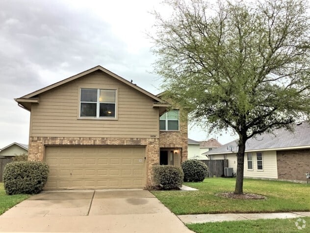 Building Photo - 19138 Larkspur Hills Dr Rental