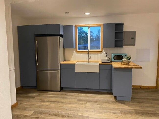 Building Photo - 19518 Barwick Dr