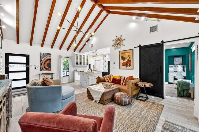 Photo - 8225 NE 8th Ct