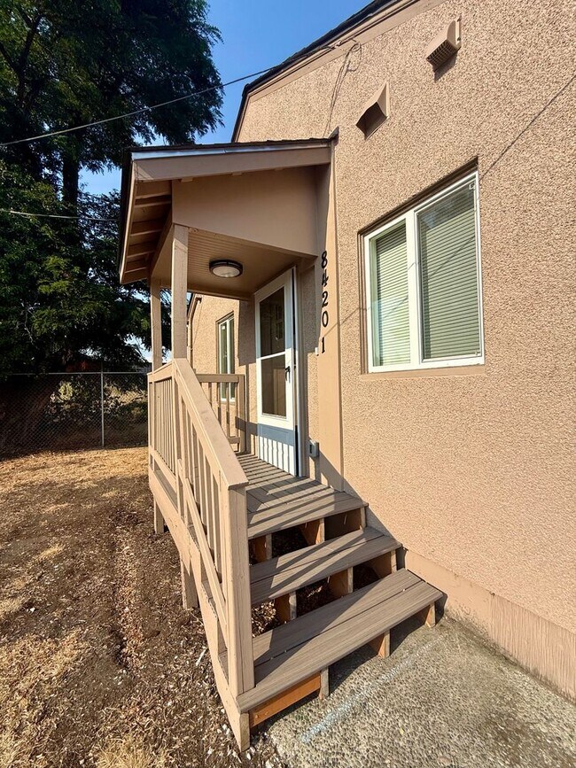 Photo - 8420 S Tacoma Way Unit 1