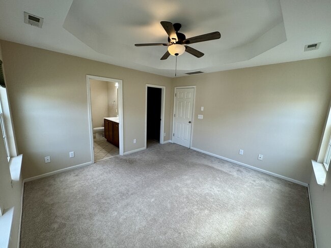 Photo - 408 Provincial St