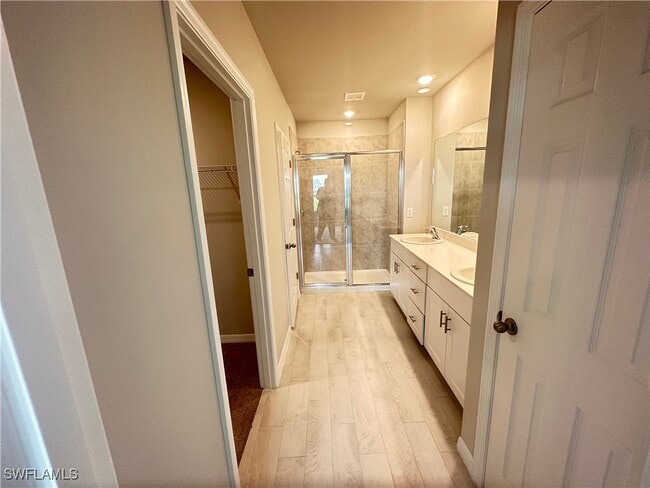 Photo - 801 Serenity Ln