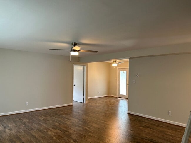 Photo - Spacious 4BR + Bonus Room – Available May 10! Regency Area!