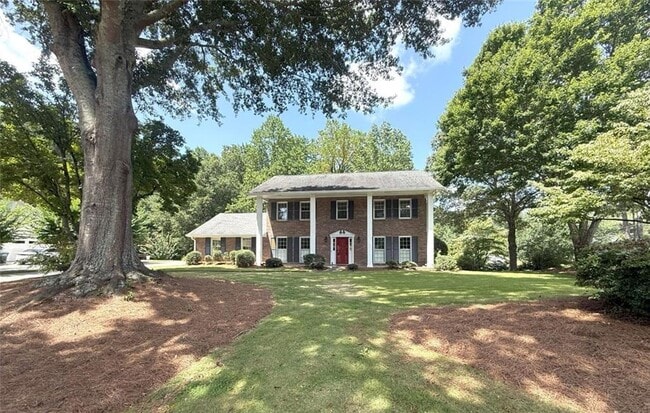 Photo - 1150 Falstaff Dr