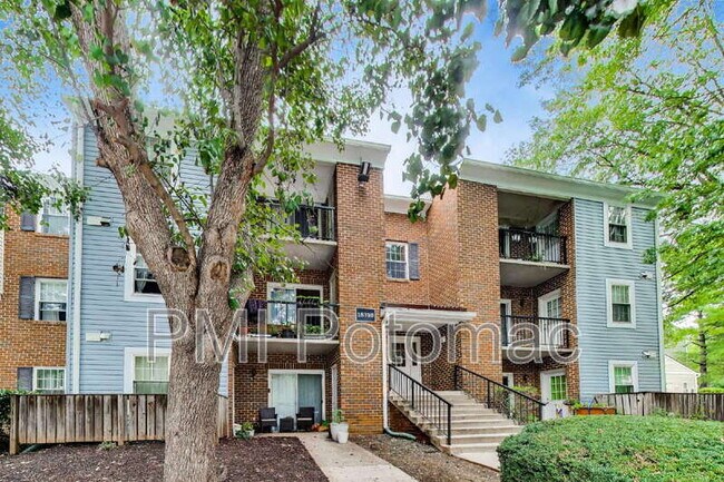 18310 Streamside Dr Unit 203