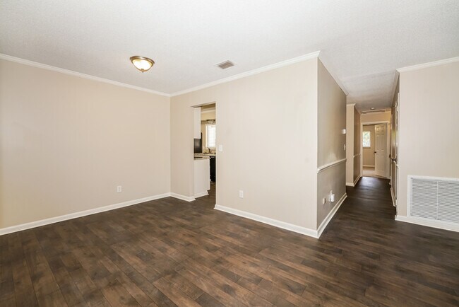 Photo - 916 Northern Oaks Terrace