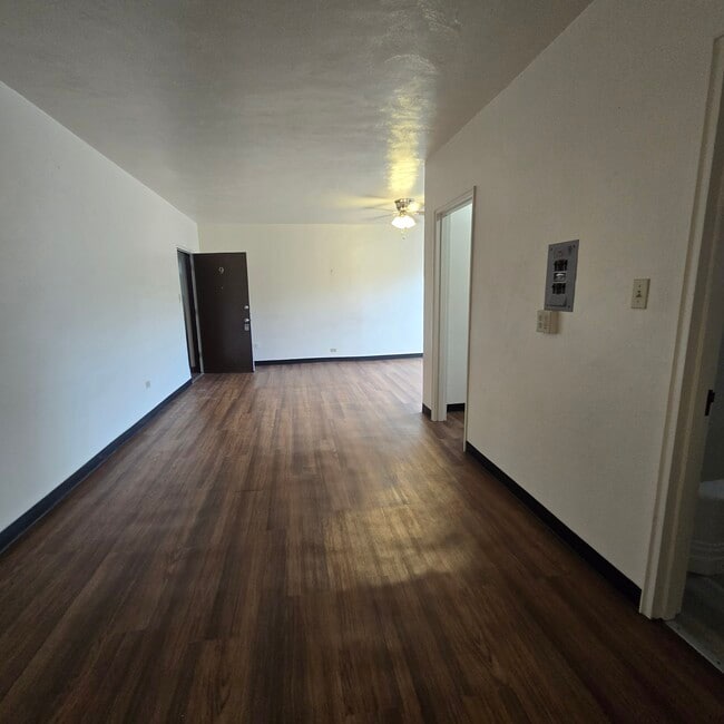 Photo - 54 Morris N St Unit 2