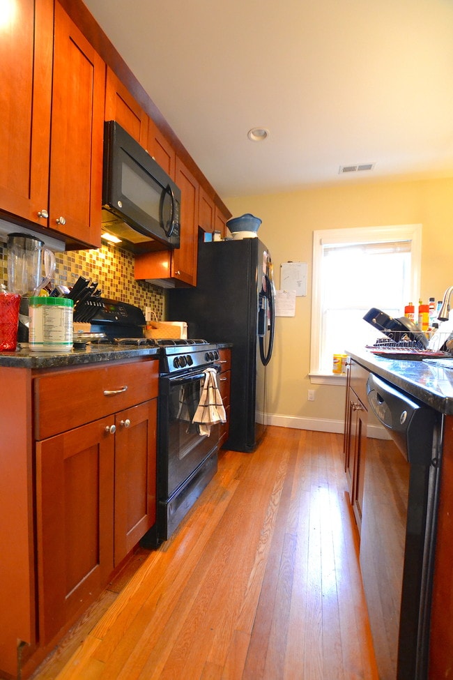 Photo - 51 Dunboy St