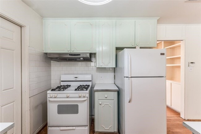 Photo - 5537 Lincrest Ln